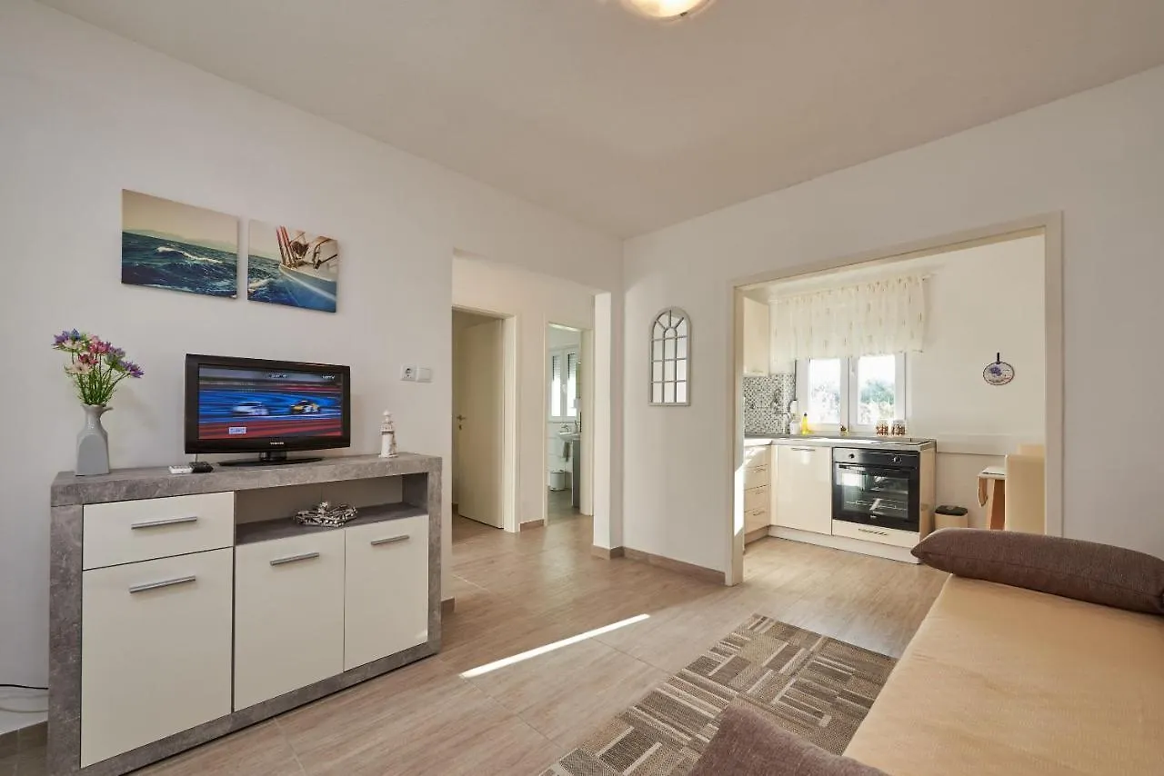 House Dvor Villa Seget Vranjica Holiday home