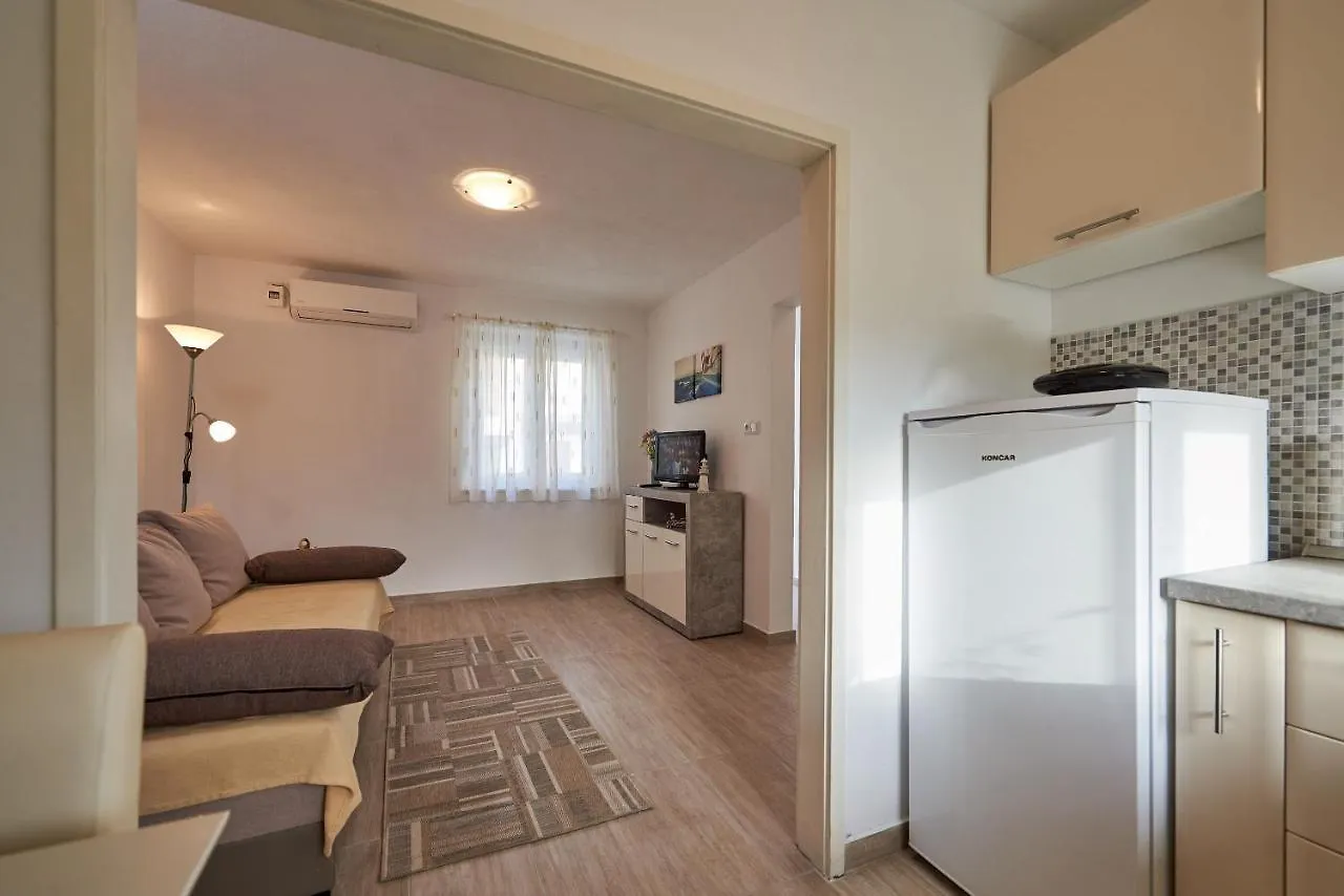 House Dvor Villa Seget Vranjica Holiday home